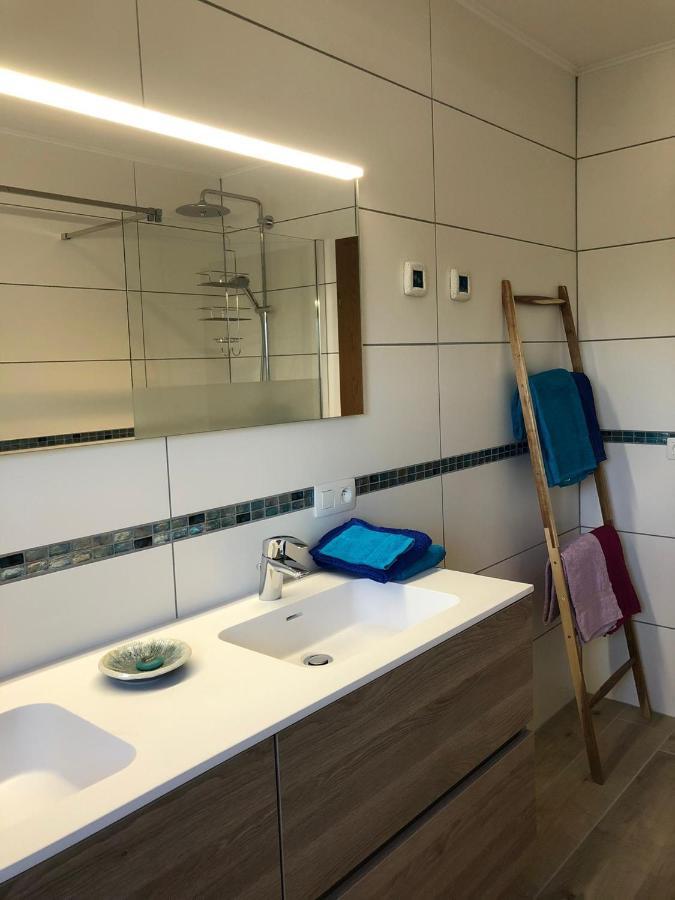 Haus Zissi Βίλα Burg Reuland Εξωτερικό φωτογραφία