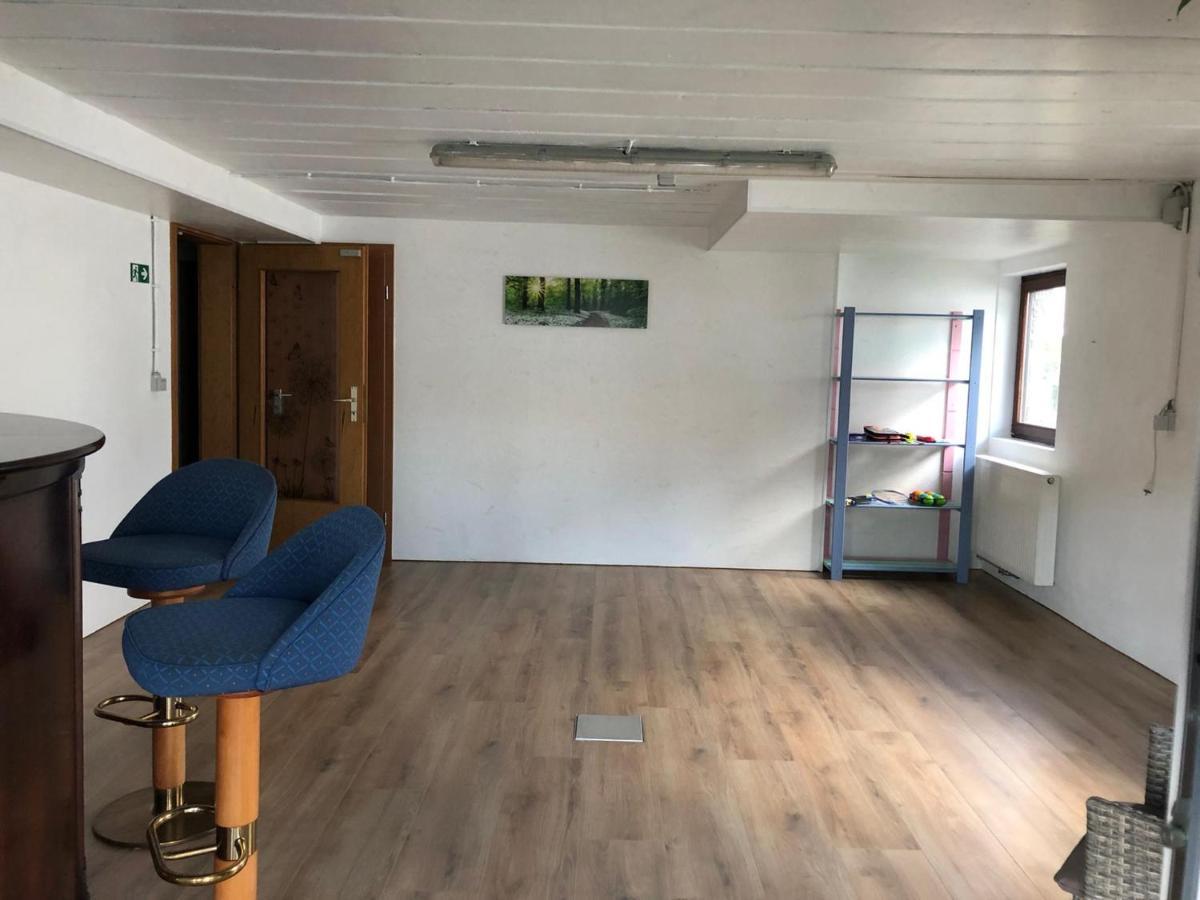 Haus Zissi Βίλα Burg Reuland Εξωτερικό φωτογραφία